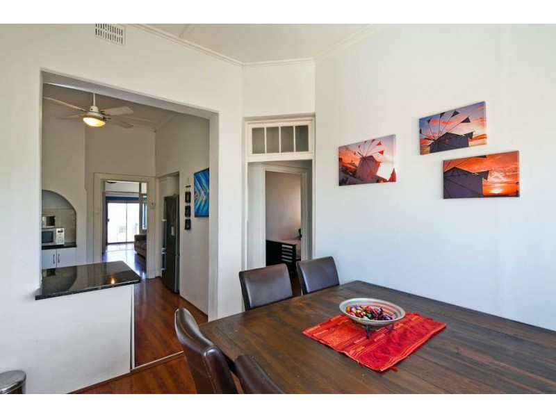 3/217 Esplanade, Henley Beach SA 5022