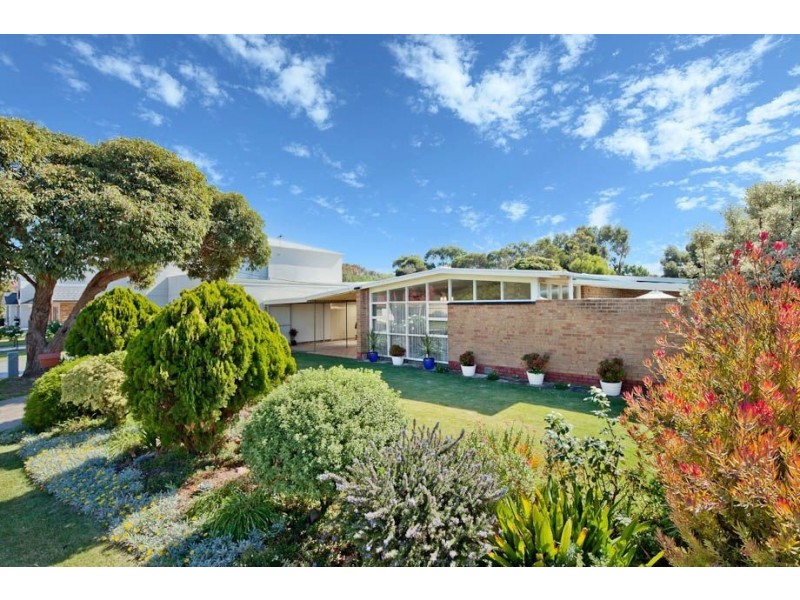 10 Nevis Street, West Beach SA 5024