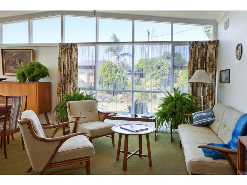 10 Nevis Street, West Beach SA 5024