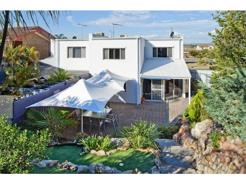 77 Military Road, Tennyson SA 5022