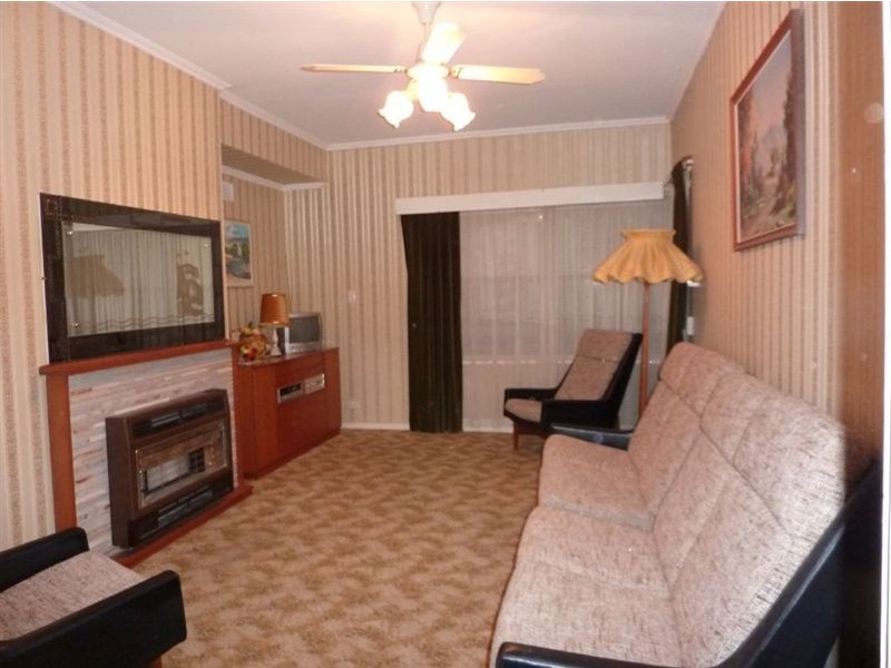 41 Coral Sea Road, Fulham SA 5024