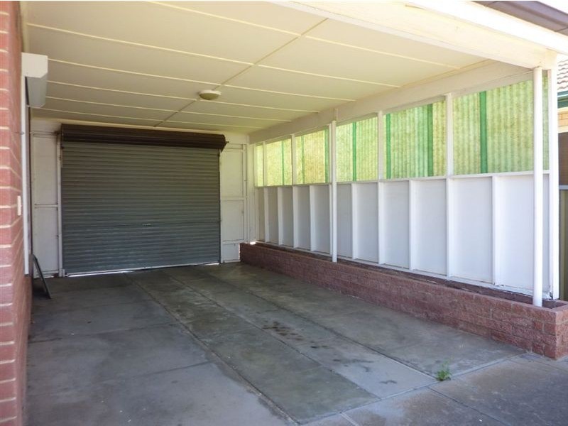 41 Coral Sea Road, Fulham SA 5024