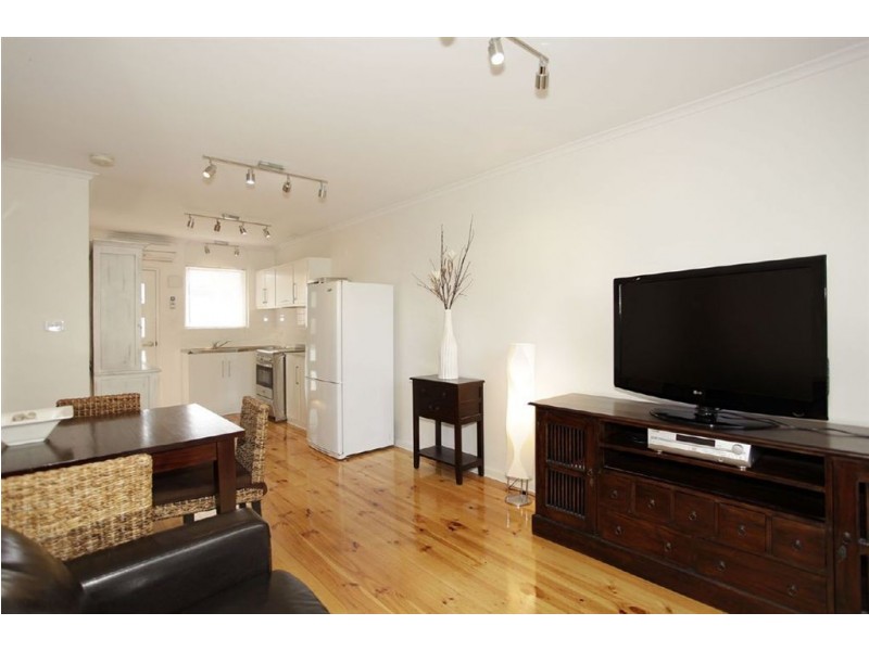 2/8 Chester Street, Henley Beach SA 5022