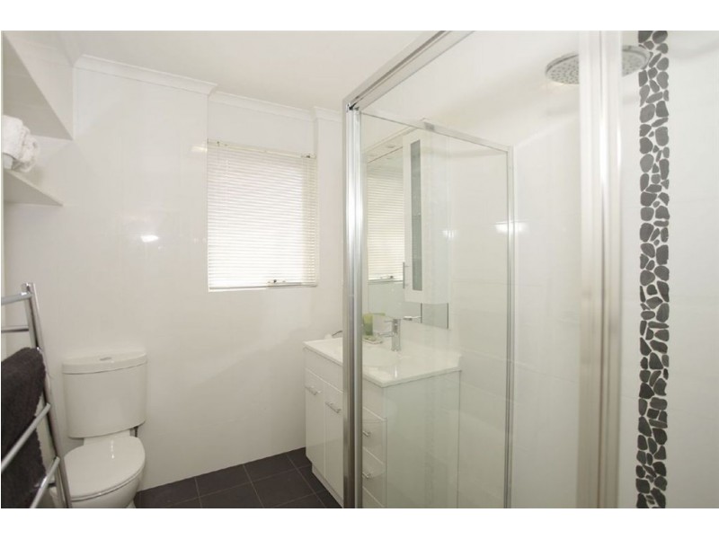 2/8 Chester Street, Henley Beach SA 5022