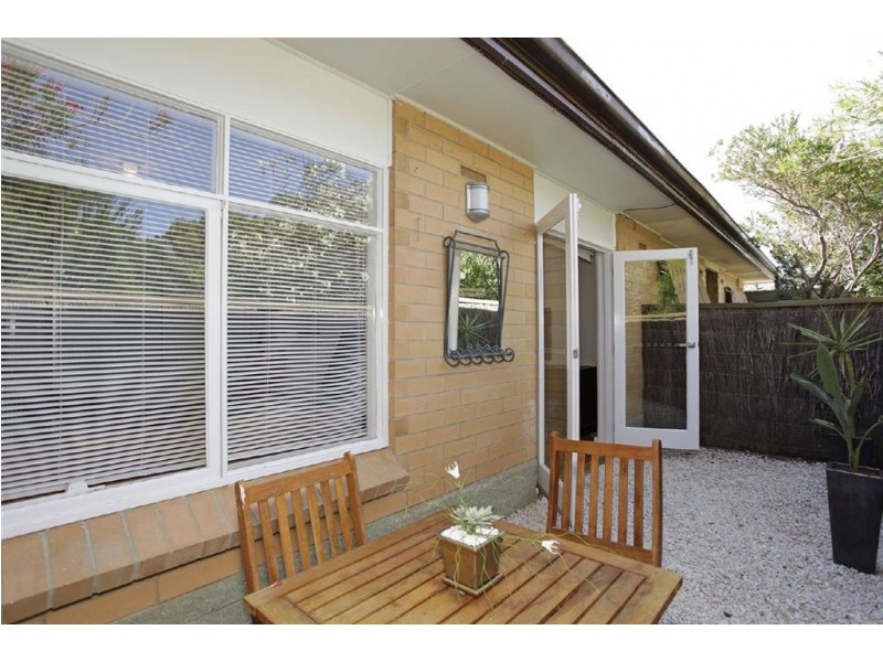 2/8 Chester Street, Henley Beach SA 5022