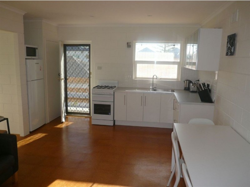 4/10 Albert Street, Semaphore SA 5019