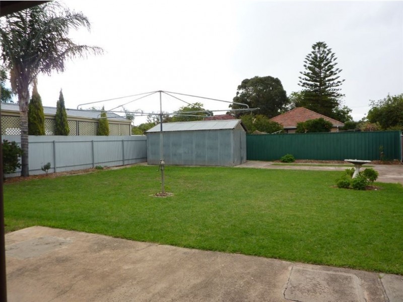 11 Third Avenue, Seaton SA 5023