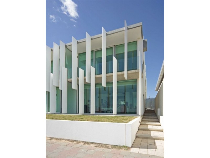 111 Esplanade, Henley Beach South SA 5022