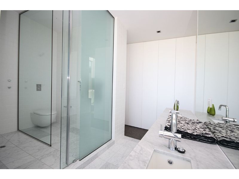 111 Esplanade, Henley Beach South SA 5022