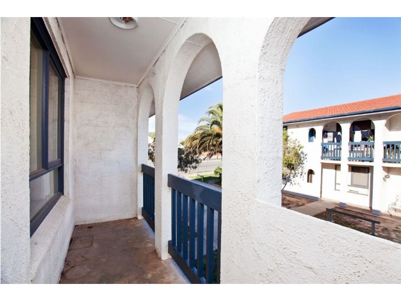 11/18 West Beach Road, West Beach SA 5024