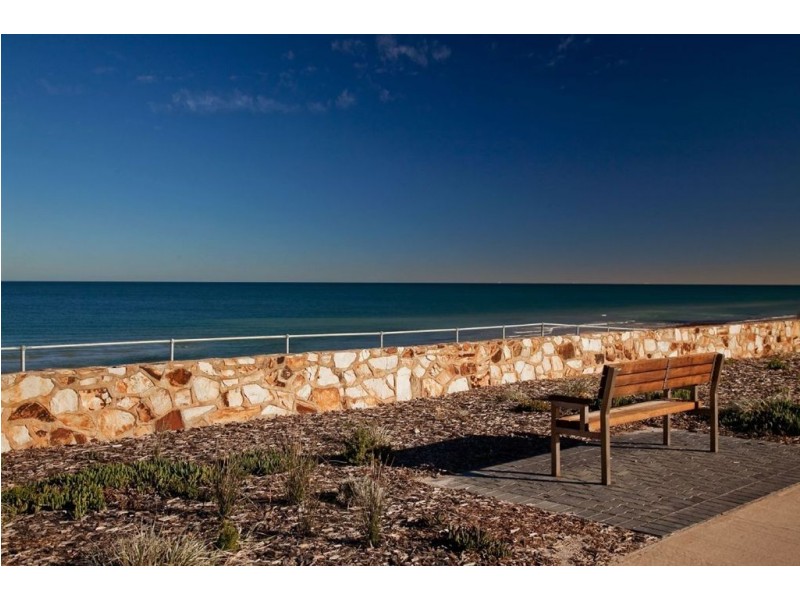 11/18 West Beach Road, West Beach SA 5024