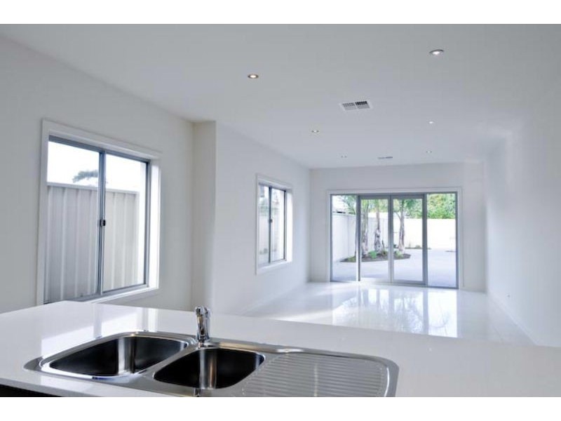 15A Westmoreland Road, Grange SA 5022
