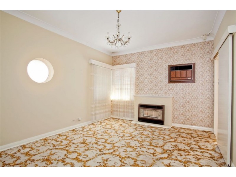 8 Rodgers Avenue, Henley Beach South SA 5022