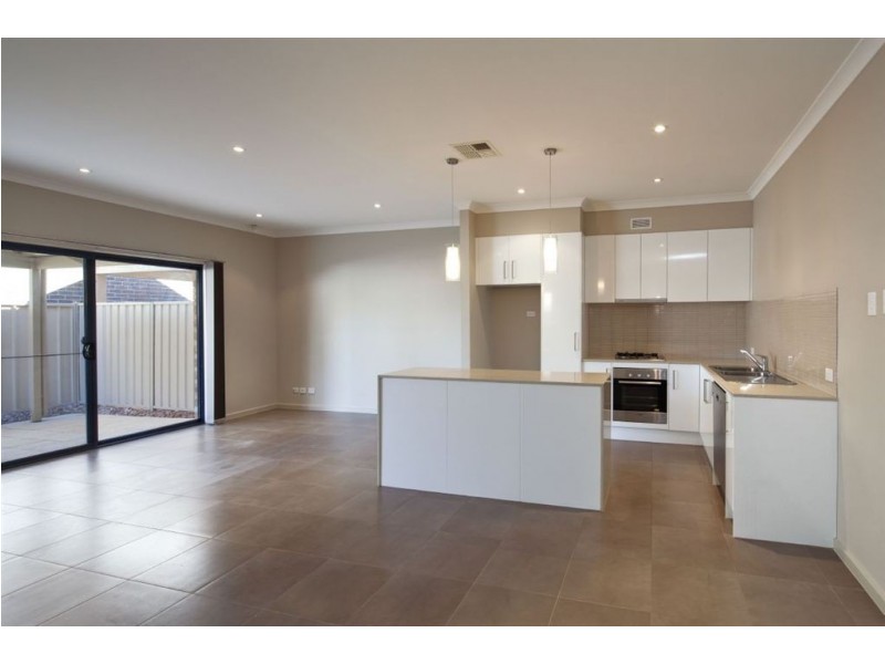 8/2 Slate Road, Golden Grove SA 5125