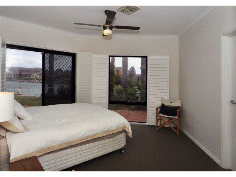 15/157 Brebner Drive, West Lakes SA 5021
