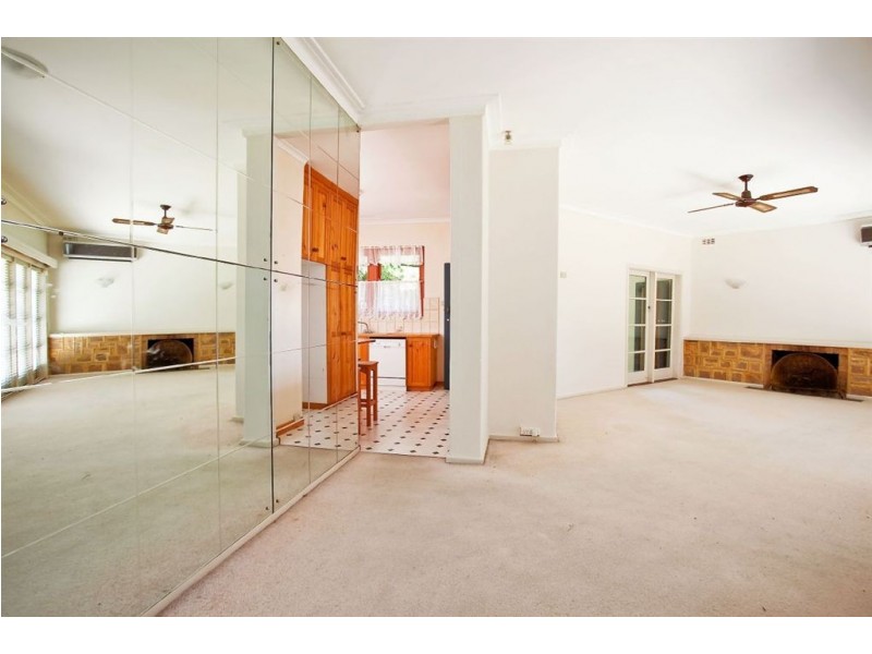 73 Henley Beach Road, Henley Beach South SA 5022