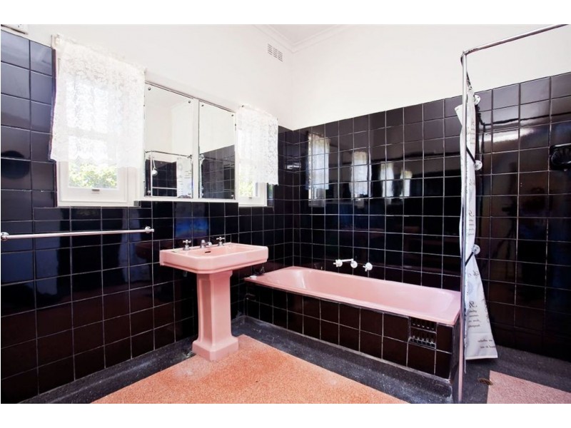73 Henley Beach Road, Henley Beach South SA 5022
