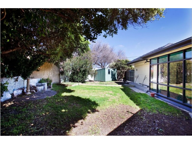 73 Henley Beach Road, Henley Beach South SA 5022