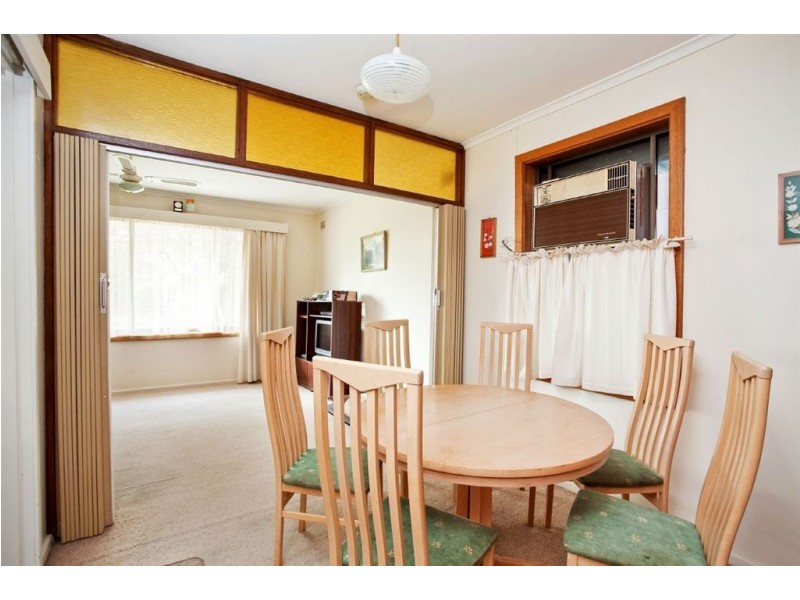4 Fleetwood Crescent, Henley Beach South SA 5022