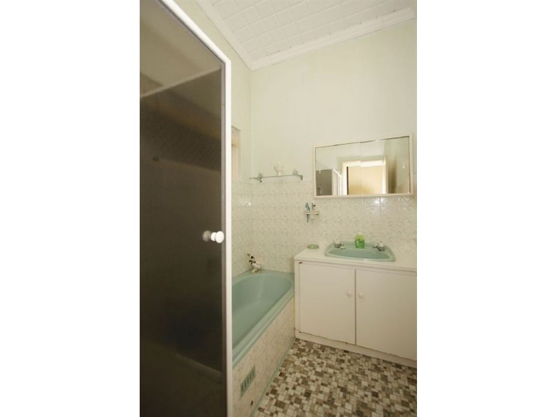 687 Burbridge Rd, West Beach SA 5024