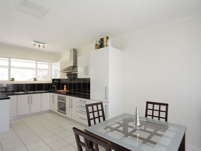 21 Vida Avenue, Redwood Park SA 5097