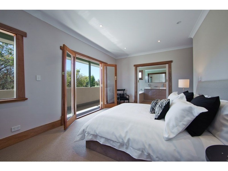 2 Beck Street, Henley Beach SA 5022