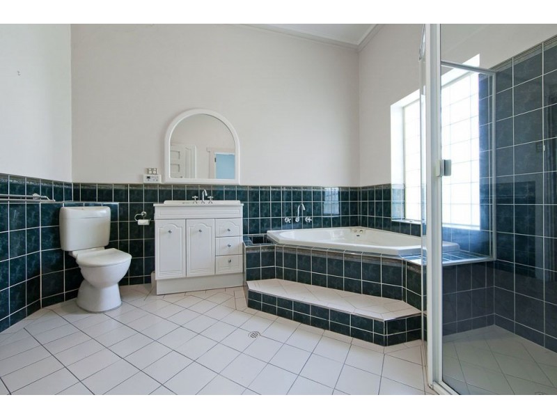 2 Beck Street, Henley Beach SA 5022