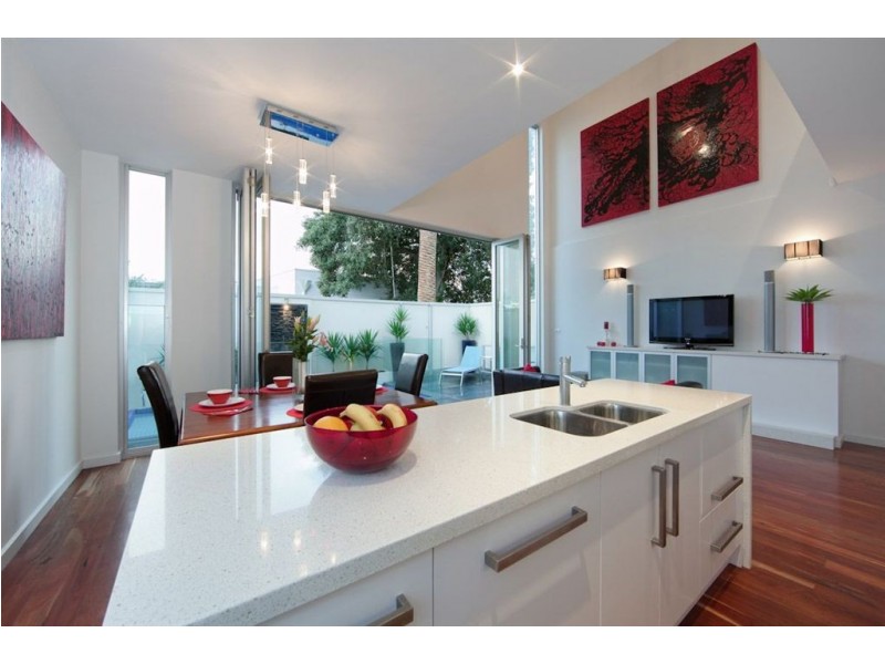 4c Canning Street, Glenelg North SA 5045
