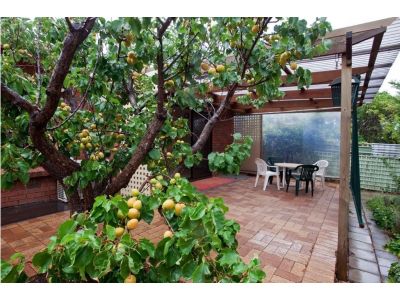 1/201 Military Road, Henley Beach South SA 5022