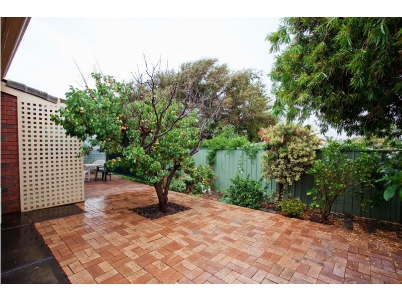 1/201 Military Road, Henley Beach South SA 5022