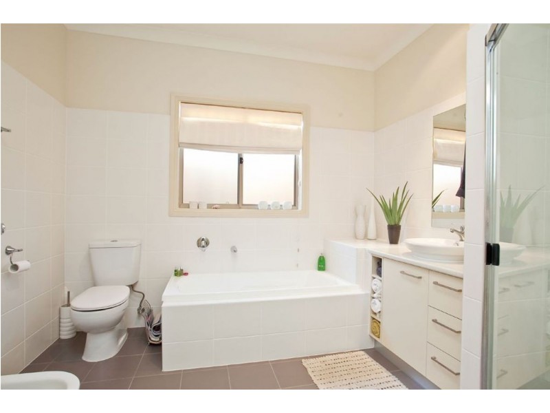 13A Tyrone, Campbelltown SA 5074