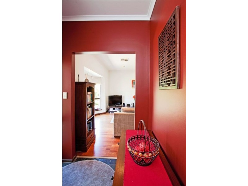 2/25 White Street, Henley Beach SA 5022