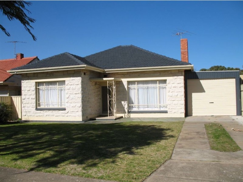 18 First Street, Semaphore Park SA 5019
