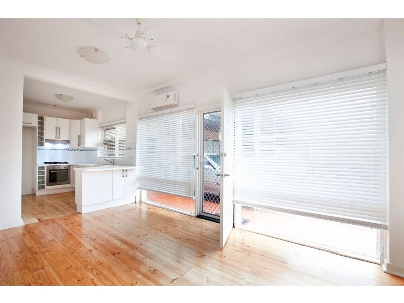 3/15 Seaview Rd, West Beach SA 5024
