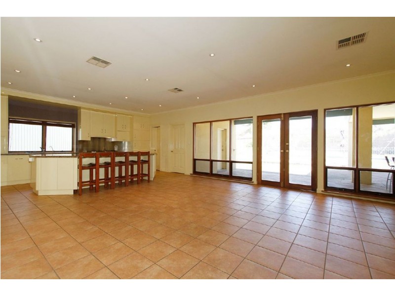 10 Counter Av, Lockleys SA 5032