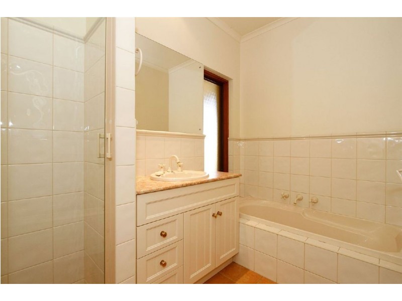 10 Counter Av, Lockleys SA 5032