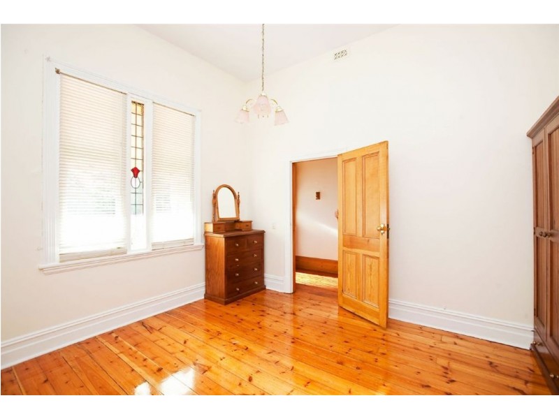 235 Military Road, Henley Beach SA 5022