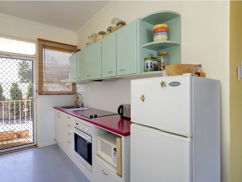 4/62 Seaview Road, West Beach SA 5024