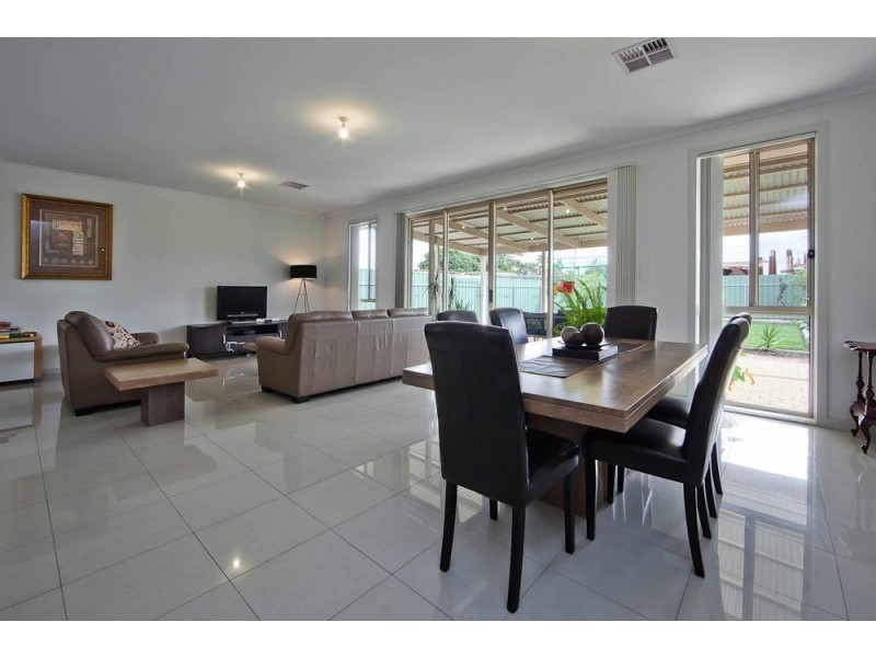 18 Ena Street, Croydon Park SA 5008