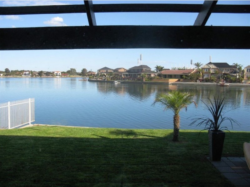 9/41 Lochside Drive, West Lakes SA 5021