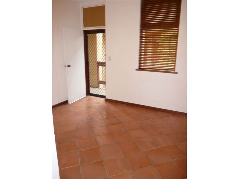 11/23 Moseley St, Glenelg SA 5045