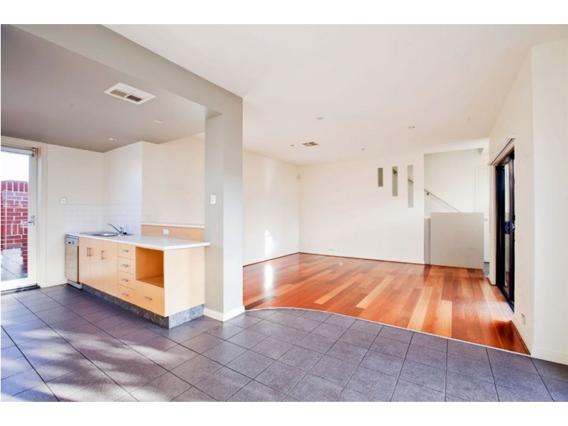 105 North Terrace, College Park SA 5069