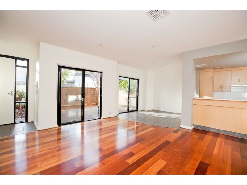 105 North Terrace, College Park SA 5069