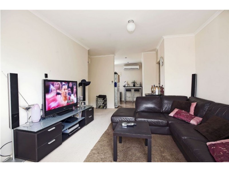 13/4 Bristol Place, Glenelg SA 5045