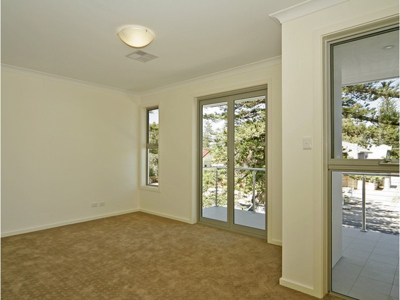 30 White Street, Henley Beach SA 5022