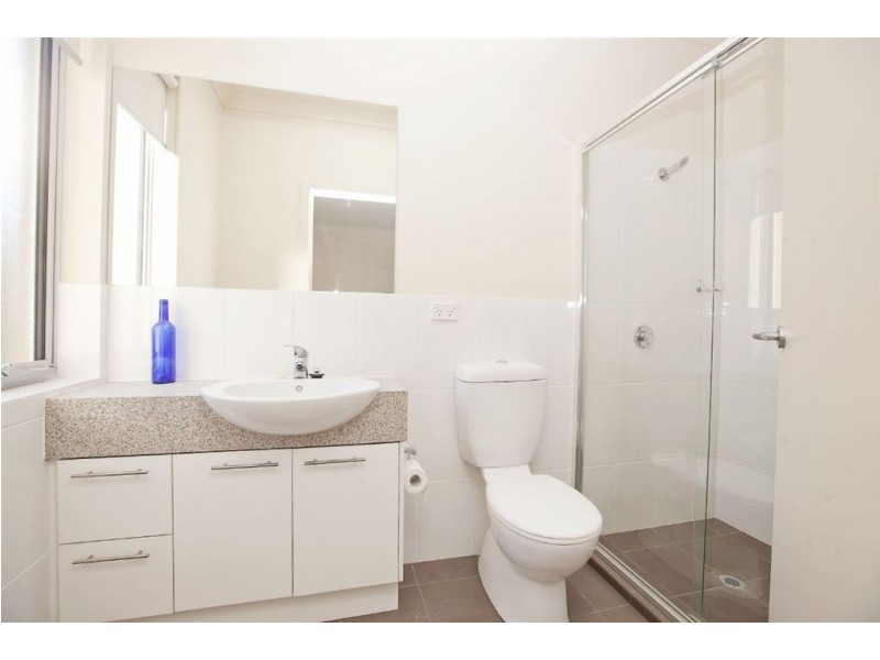 2/18 Kincaid Rd, Henley Beach SA 5022