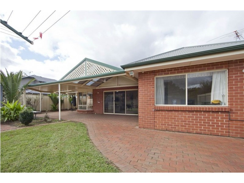 1 Burnie Avenue, Campbelltown SA 5074