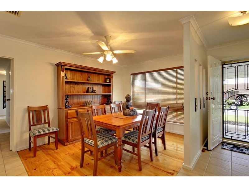 4 Niblic Court, Grange SA 5022