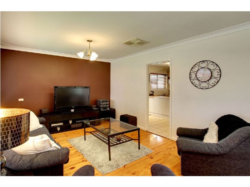 4 Niblic Court, Grange SA 5022