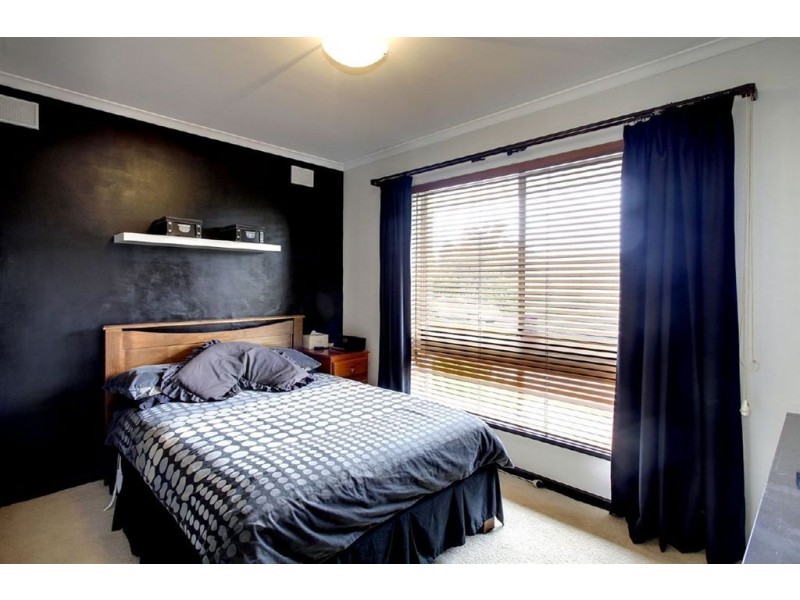 4 Niblic Court, Grange SA 5022